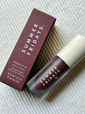 Summer Fridays Dream Lip Oil for Moisturizing Sheer Coverage